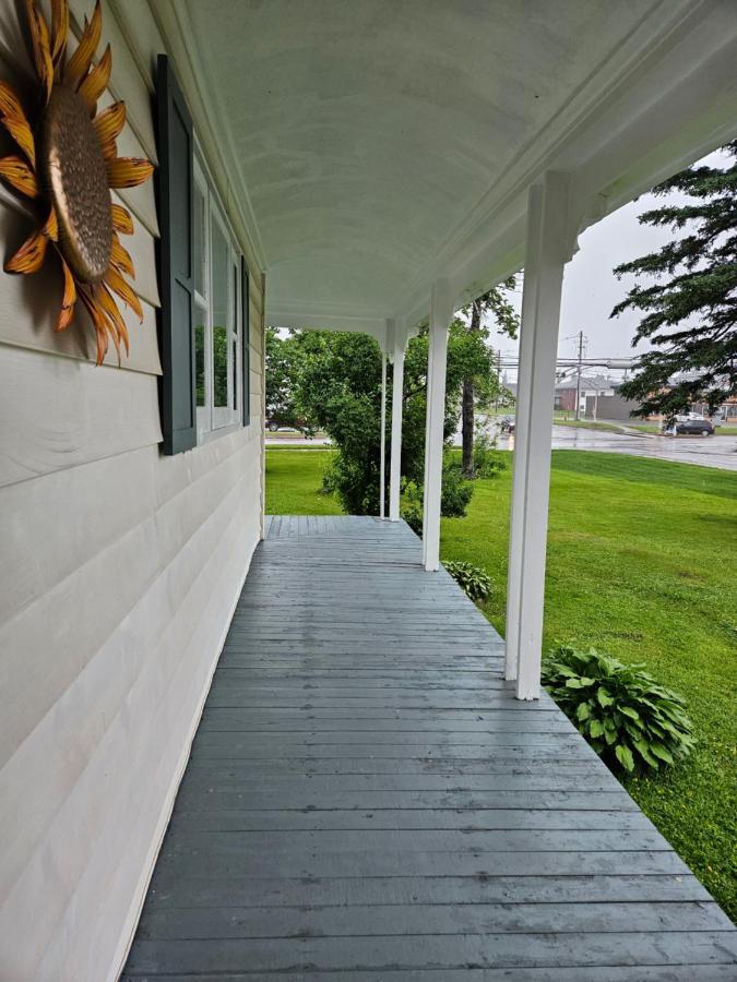Sunflower Guest Suites Summerside Exteriör bild