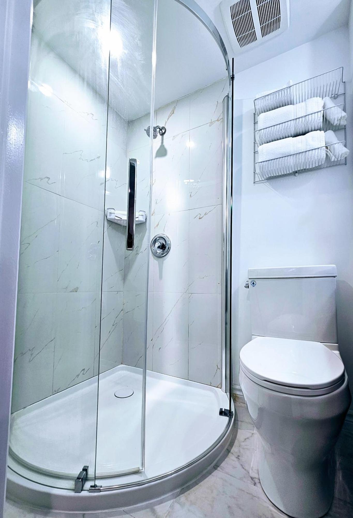 Sunflower Guest Suites Summerside Exteriör bild