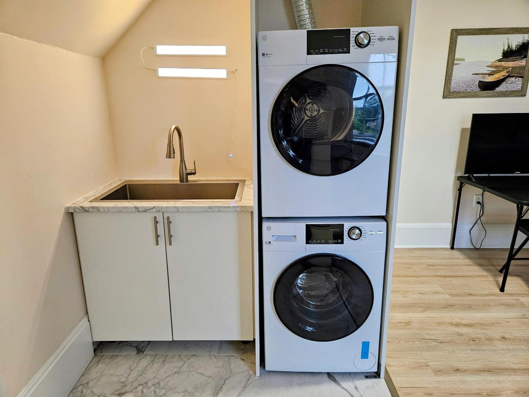 Sunflower Guest Suites Summerside Exteriör bild